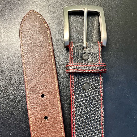 PATRICK GIBBONS  Genuine LIZZARD Handmade Leather Belt Black Red Sz 28 Brass - Picture 1 of 11